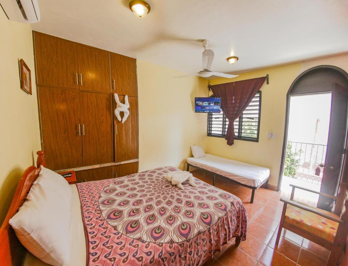 Navieros Rooms Бакалар Екстер'єр фото